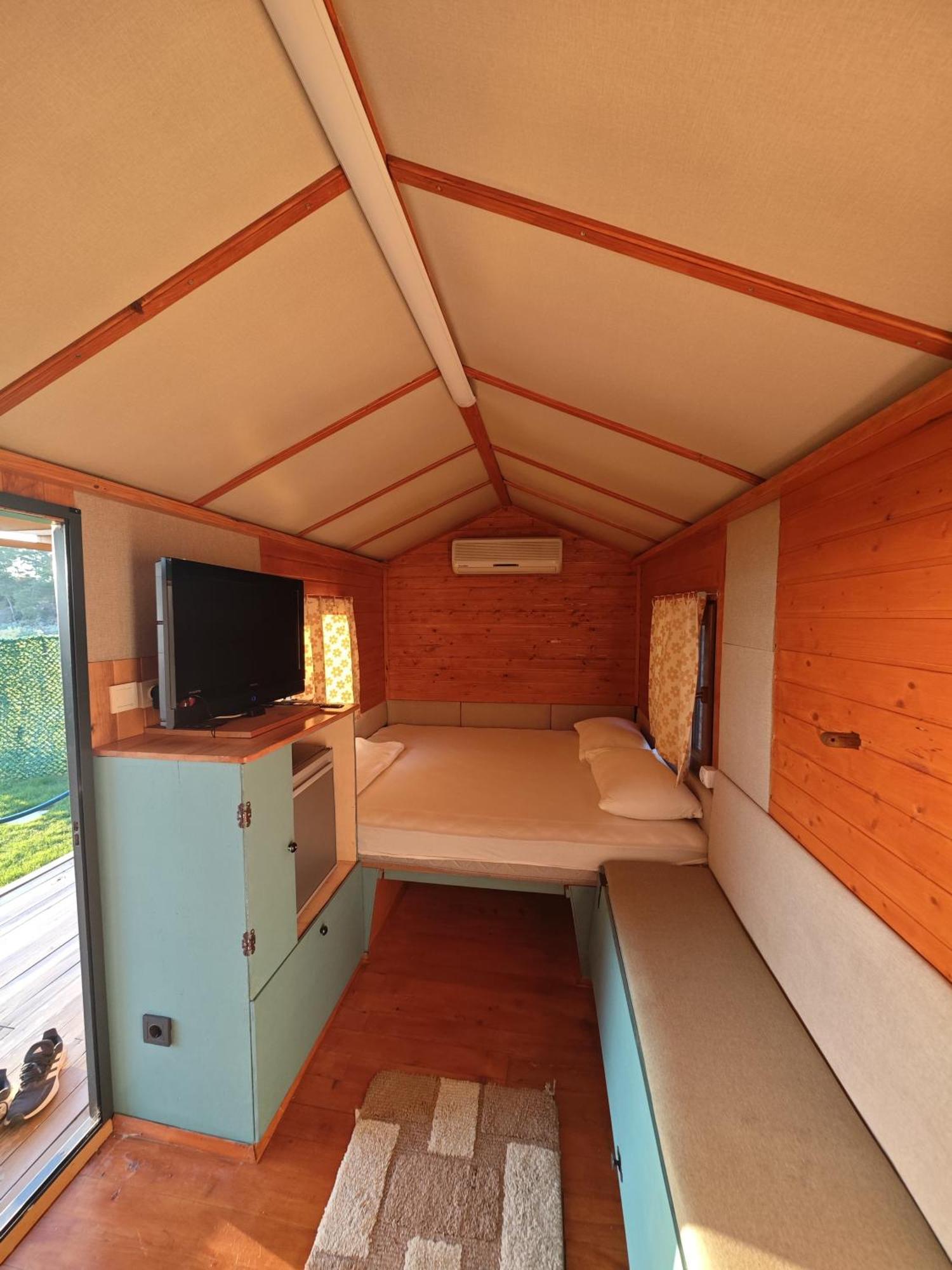 Tiny Mini House Hotel Dalaman Luaran gambar