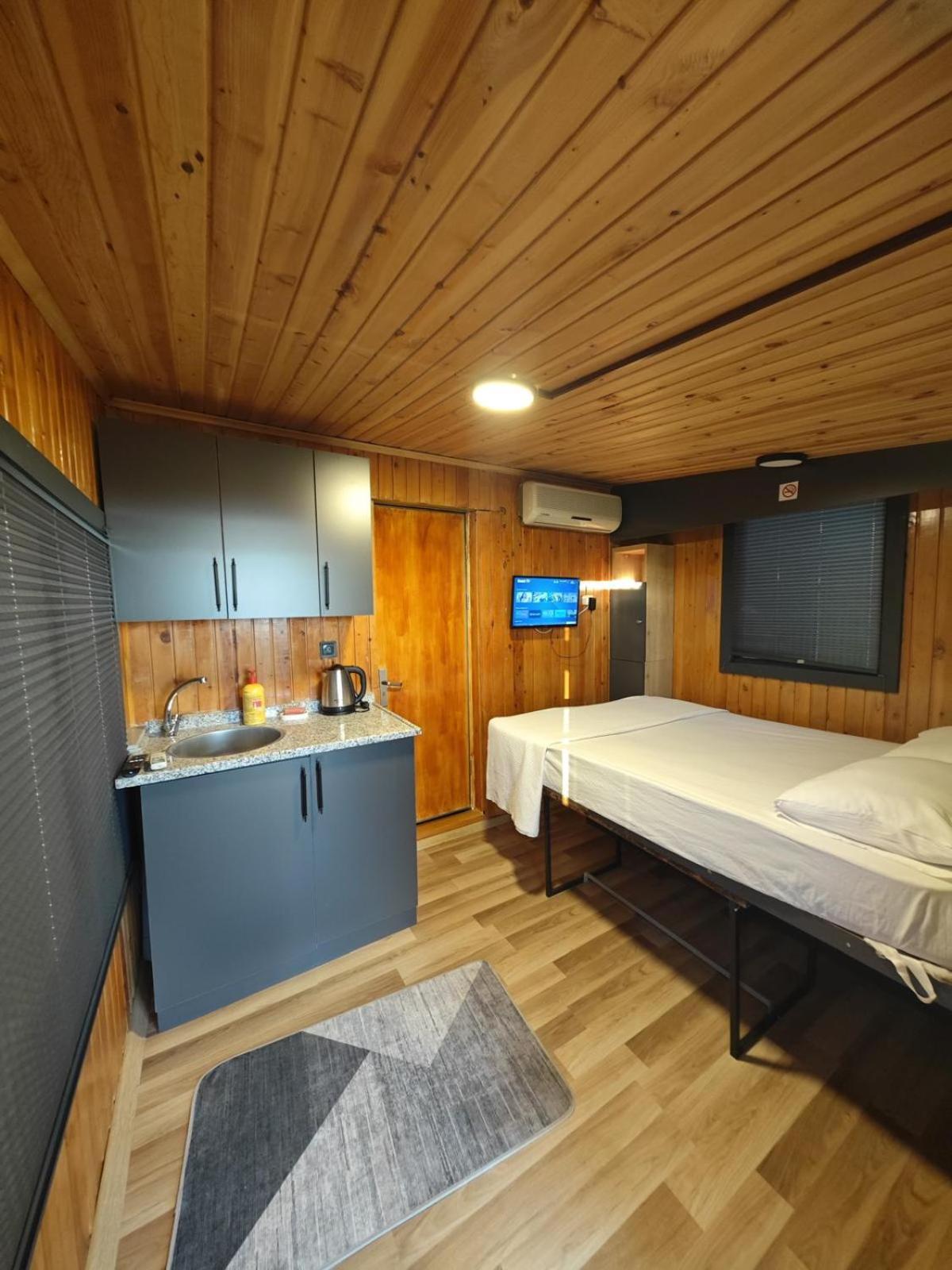 Tiny Mini House Hotel Dalaman Luaran gambar